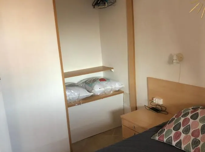 La Corse Tranquille 300m De La Et Piscine דירה Linguizzetta